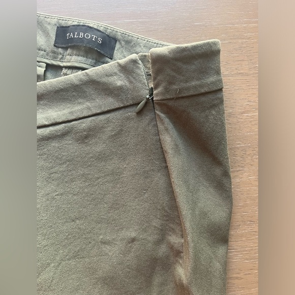 MUST GO Talbots Chatham Ankle in Green Size 4P - Picture 7 of 11